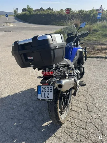 BMW F 750 – Vista 3