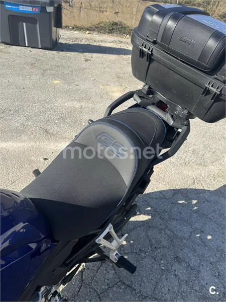 BMW F 750 – Vista 6