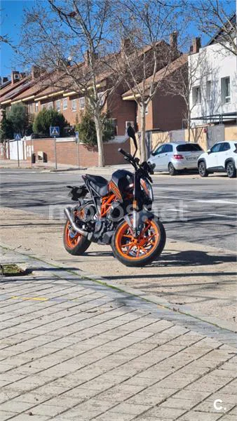 KTM 125 – Vista 4