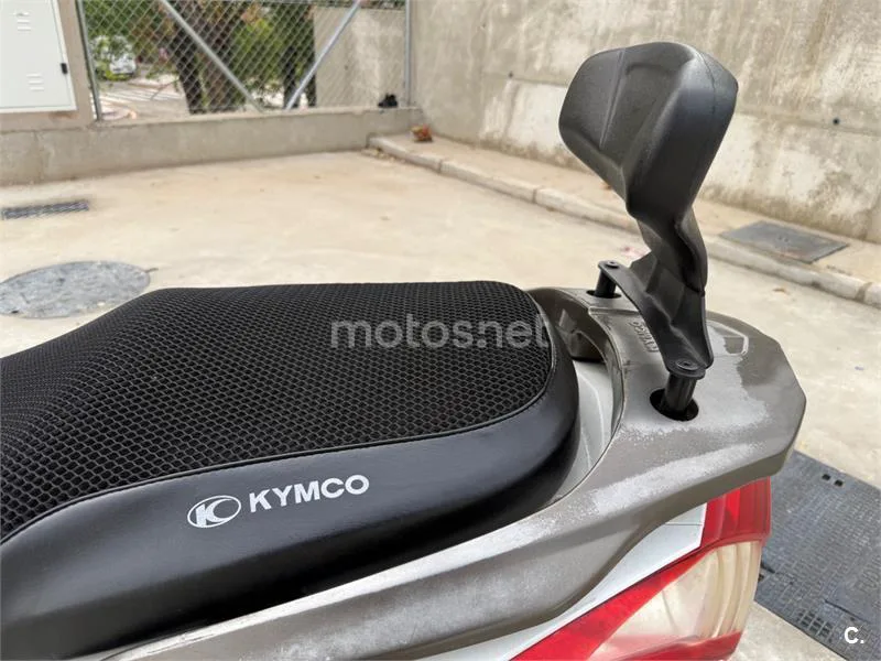 Kymco Super Dink 300 – Vista 7