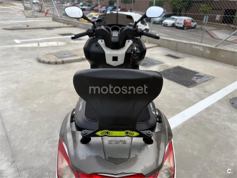 Kymco Super Dink 300 – Vista 8