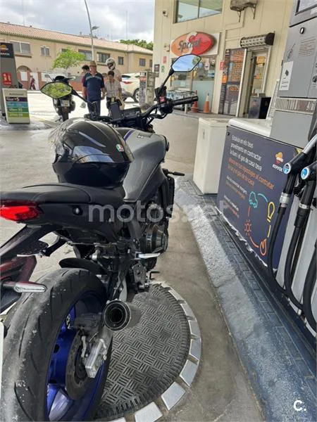 Yamaha MT-09 – Vista 2