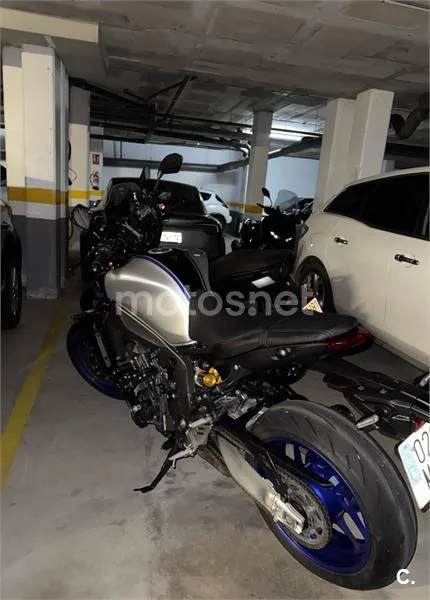 Yamaha MT-09 – Vista 4