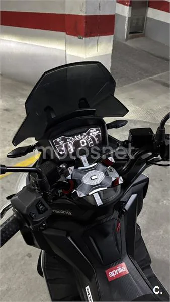 Aprilia SR GT 125 – Vista 4