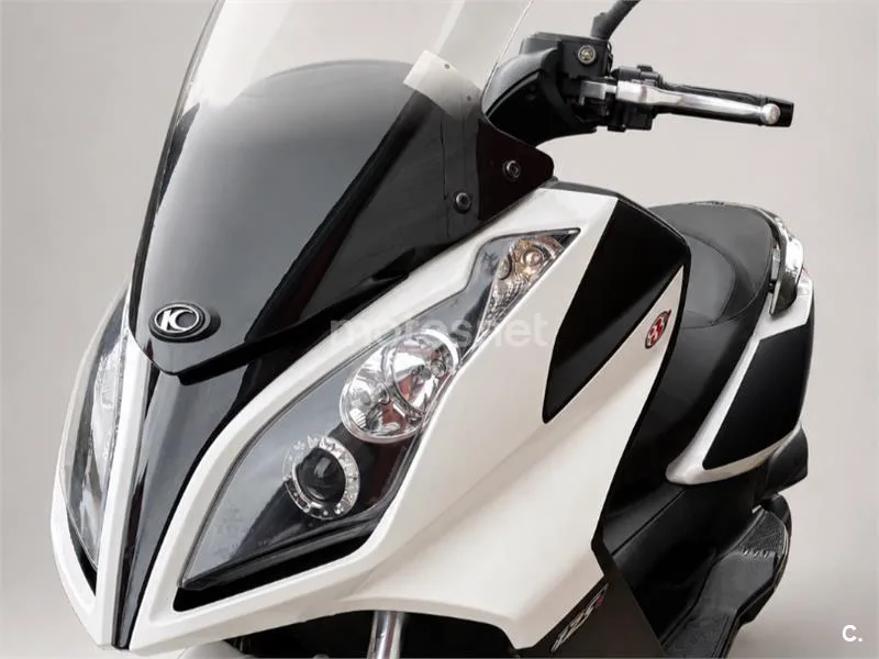 Kymco Super Dink 125 – Vista 5