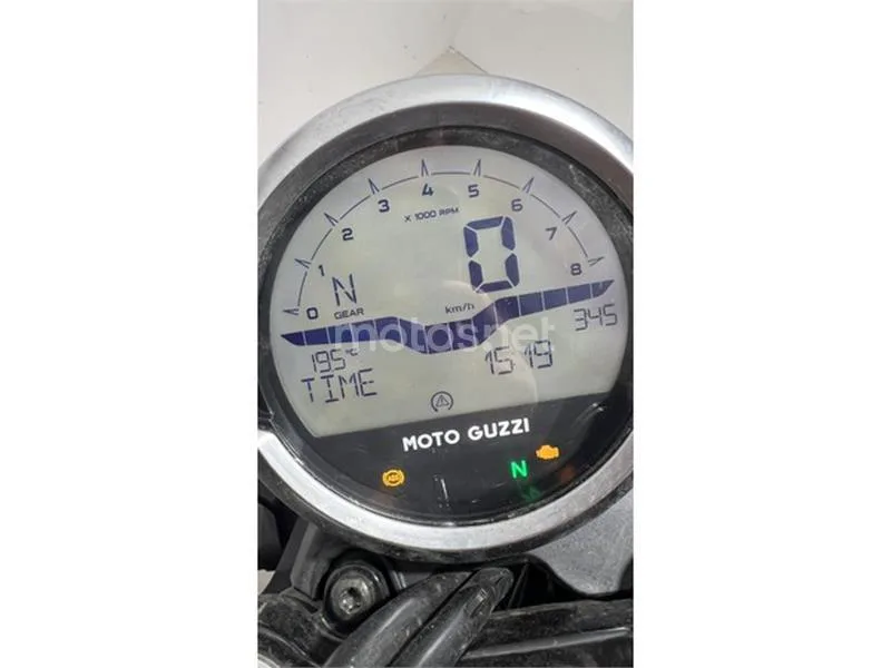 Moto Guzzi V7 – Vista 5