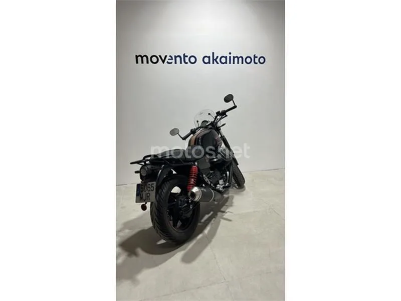 Moto Guzzi V7 – Vista 6