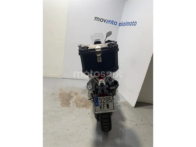 Honda X-ADV – Vista 4