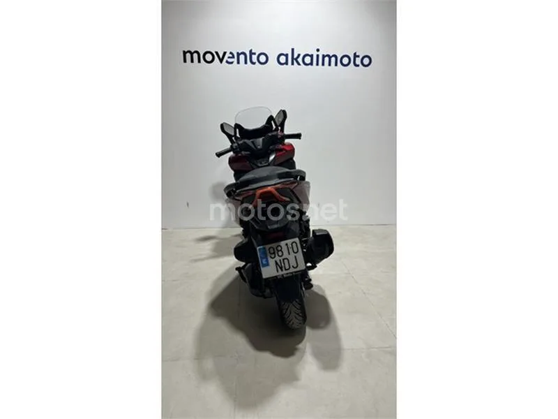Honda Forza 350 – Vista 4