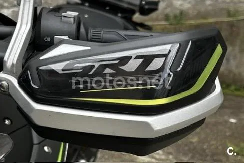 QJ Motor SRT 700 X – Vista 6