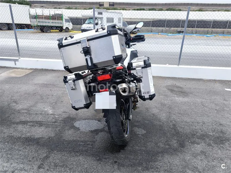 BMW F 750 – Vista 3