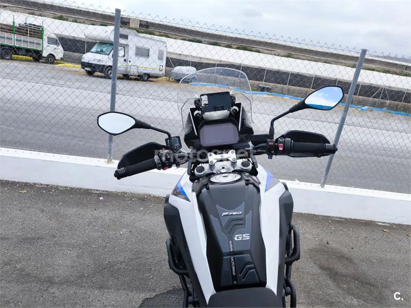 BMW F 750 – Vista 6