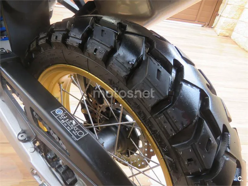 Honda CRF 1000L Africa Twin – Vista 10