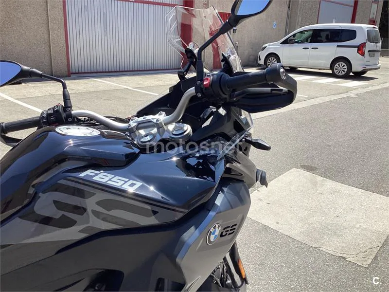 BMW F 850 – Vista 11