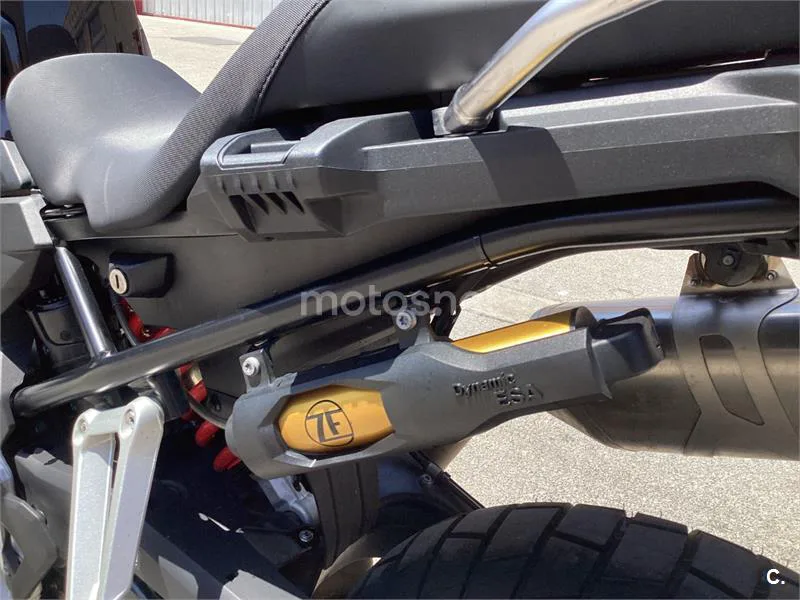 BMW F 850 – Vista 6