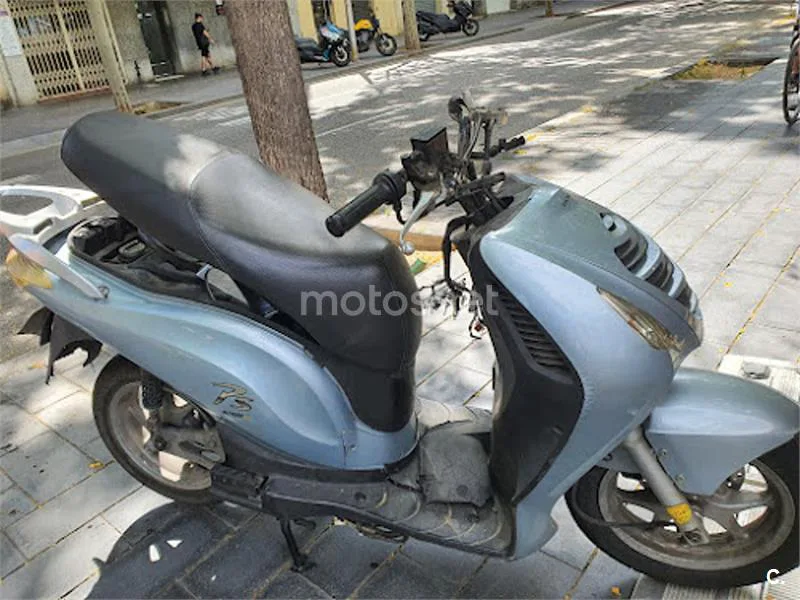 Honda Pasión 125 - Vista 3