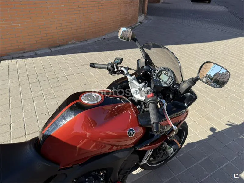Yamaha FZ6 Fazer - Vista 9