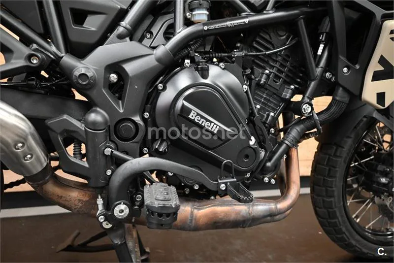 Benelli TRK 702 X – Vista 16