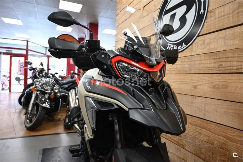 Benelli TRK 702 X – Vista 21