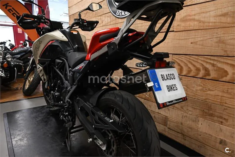 Benelli TRK 702 X – Vista 22