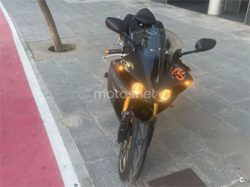 Yamaha R1 – Vista 5