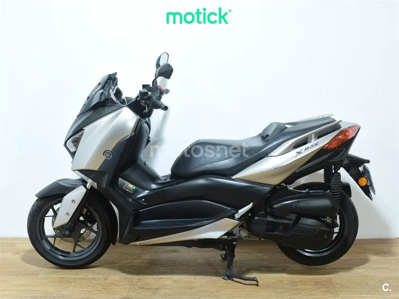 Yamaha XMAX 125 – Vista 7