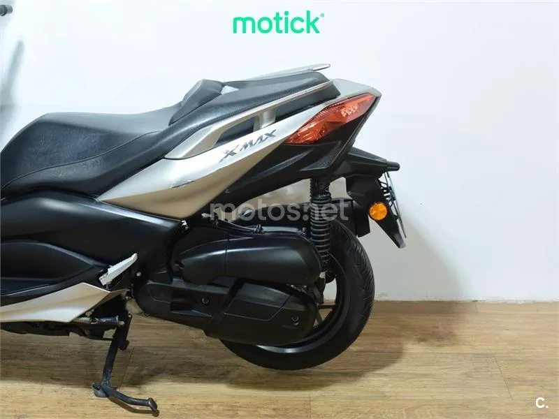 Yamaha XMAX 125 – Vista 9