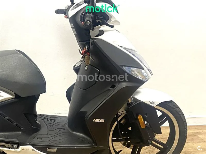 Kymco Agility City 125 – Vista 3