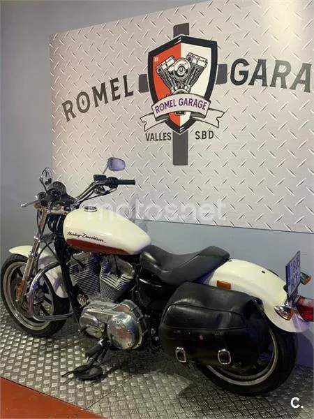Harley-Davidson Sportster 883 – Vista 12