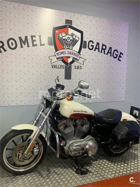 Harley-Davidson Sportster 883 – Vista 15
