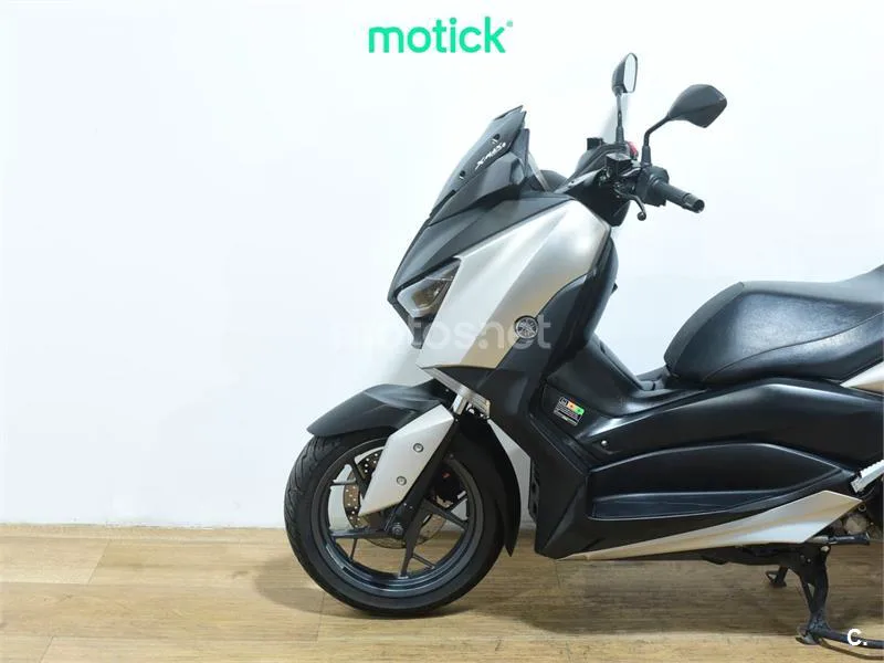 Yamaha XMAX 125 – Vista 8