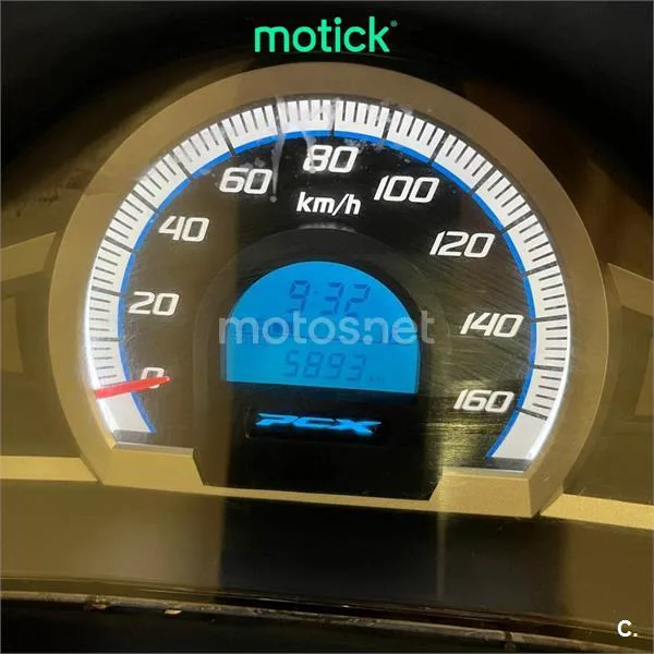 Honda PCX 125 – Vista 5