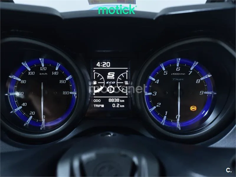 Yamaha TMAX 560 – Vista 5