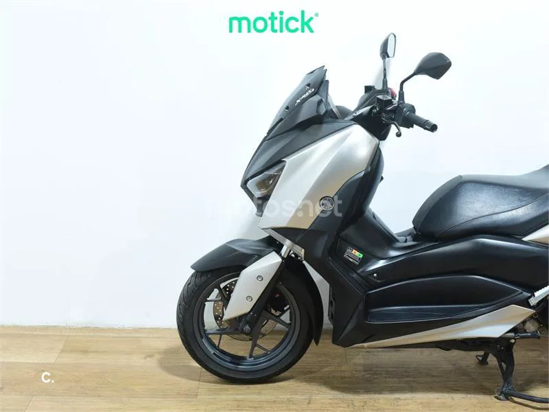 Yamaha XMAX 125 – Vista 8