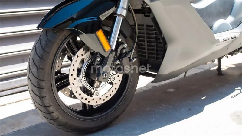 BMW C 650 – Vista 15