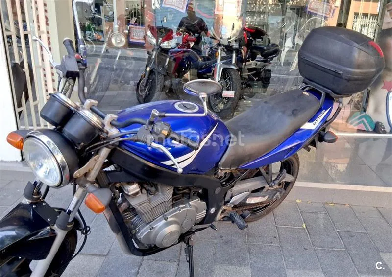 Suzuki GS 500 – Vista 3