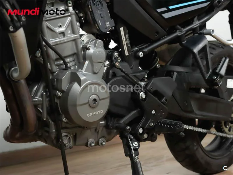 CFMOTO 300CL-X – Vista 10