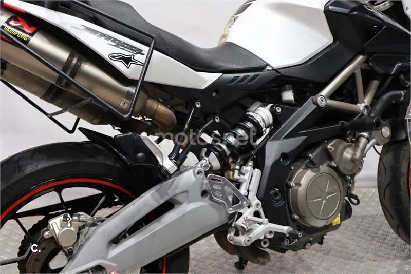 Aprilia Shiver 750 – Vista 15