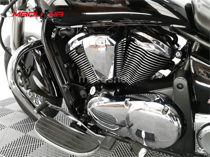 Kawasaki VN 900 Classic – Vista 26