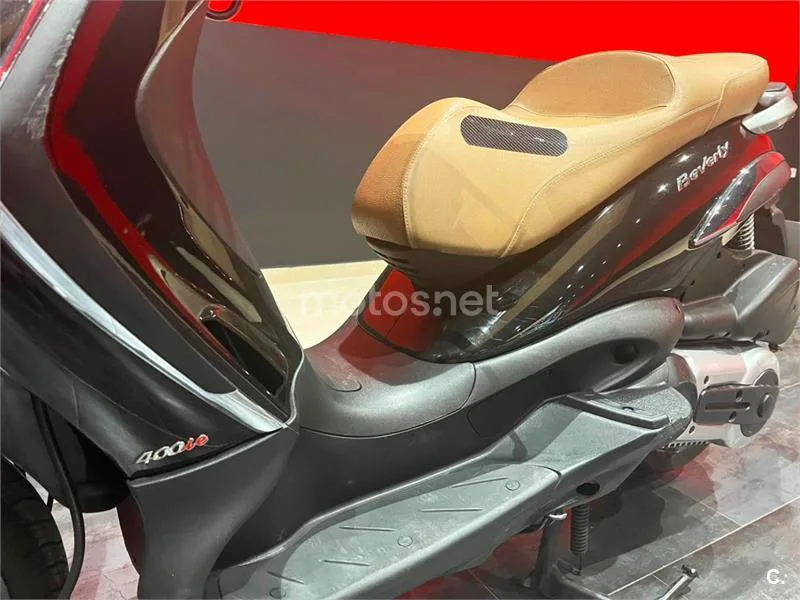 Piaggio Beverly 400 – Vista 12