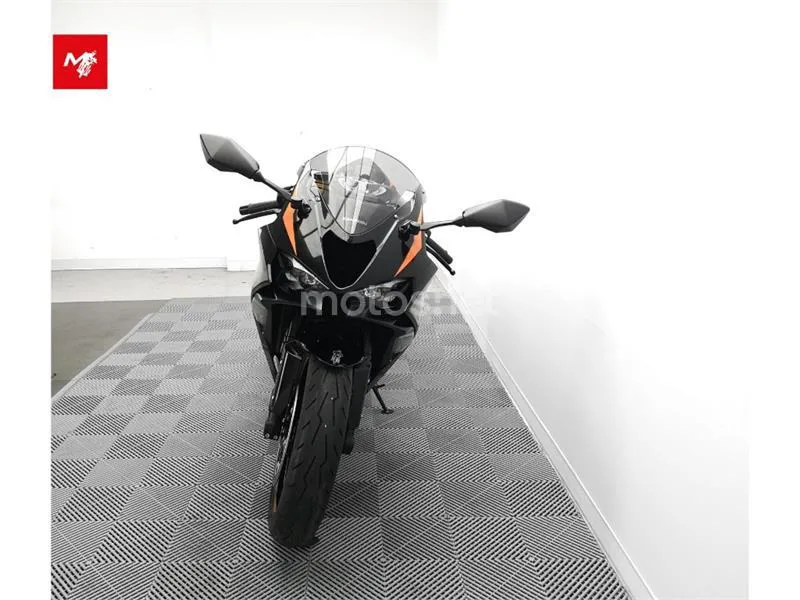 Kawasaki Ninja ZX-6R – Vista 3
