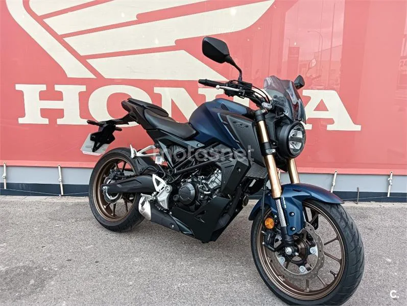 Honda CB 125 R – Vista 3