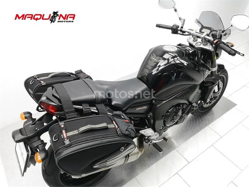 Yamaha FZ1 – Vista 4