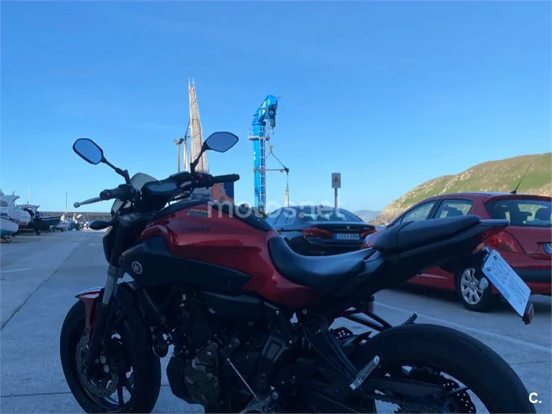 Yamaha MT-07 – Vista 3