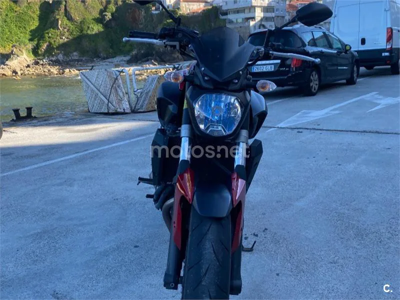 Yamaha MT-07 – Vista 5