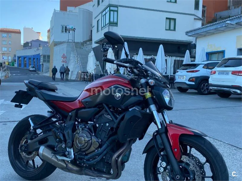 Yamaha MT-07 – Vista 6