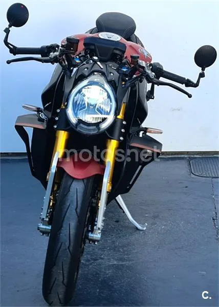 MV Agusta Brutale – Vista 3