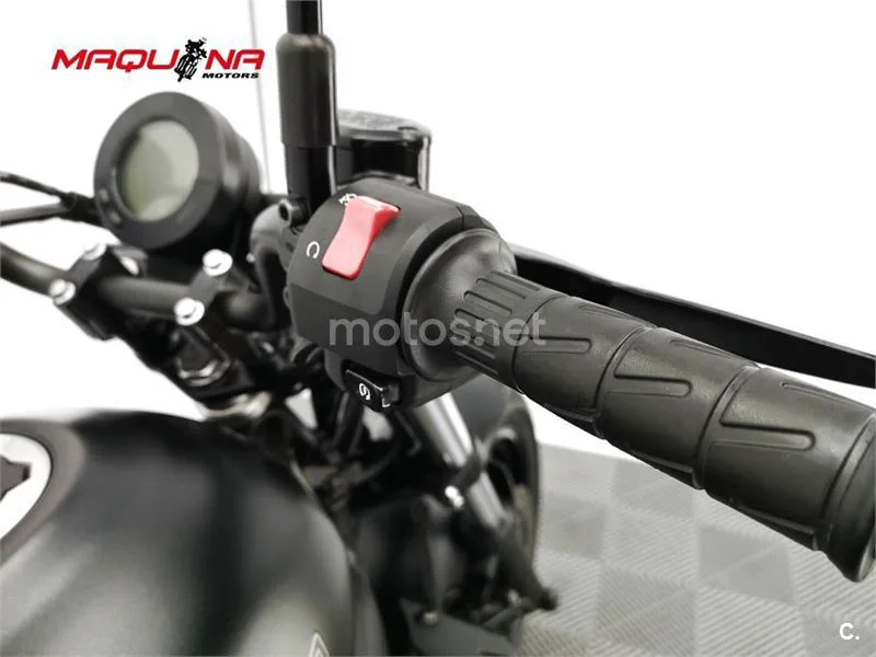Kawasaki Eliminator 500 – Vista 11