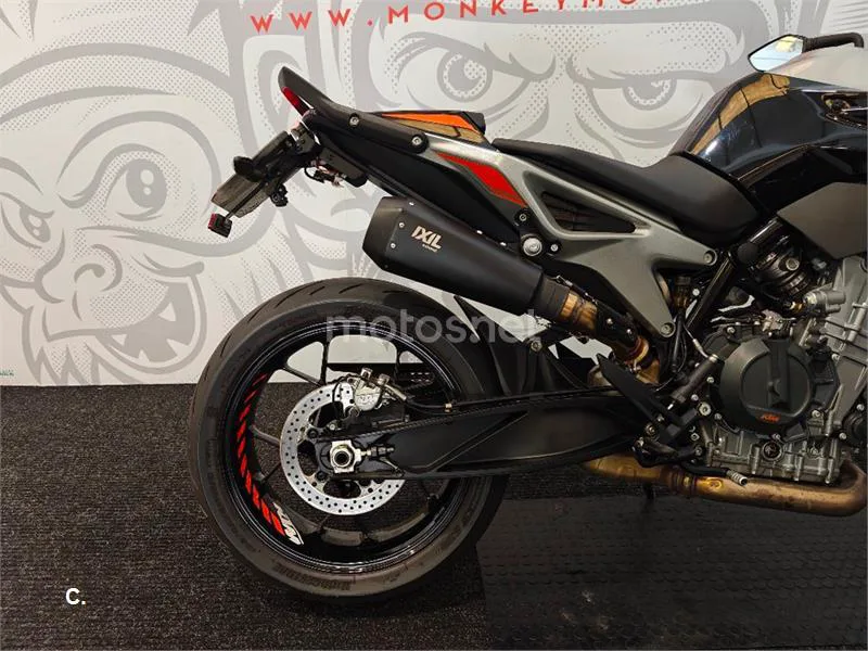 KTM 790 – Vista 15