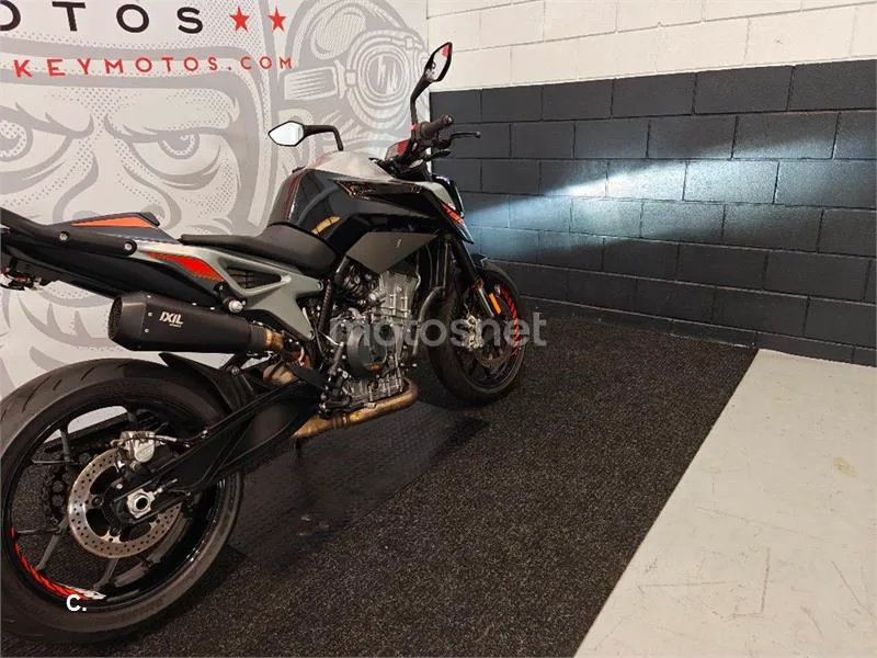 KTM 790 – Vista 3